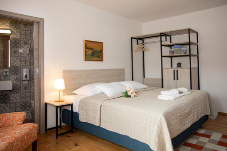 New room: Double Room with River View Berta / Photo: Tiberiu Marta