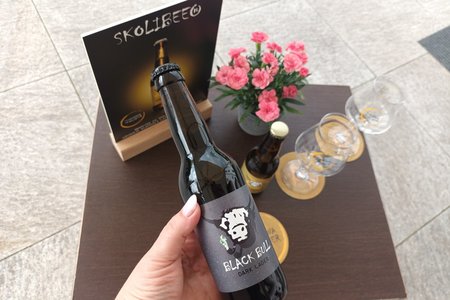 The dark lager beer Black Bull